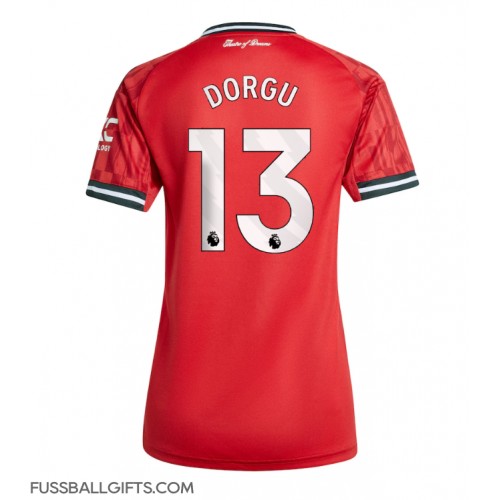 Manchester United Patrick Dorgu #13 Fußballbekleidung Heimtrikot Damen 2025-26 Kurzarm